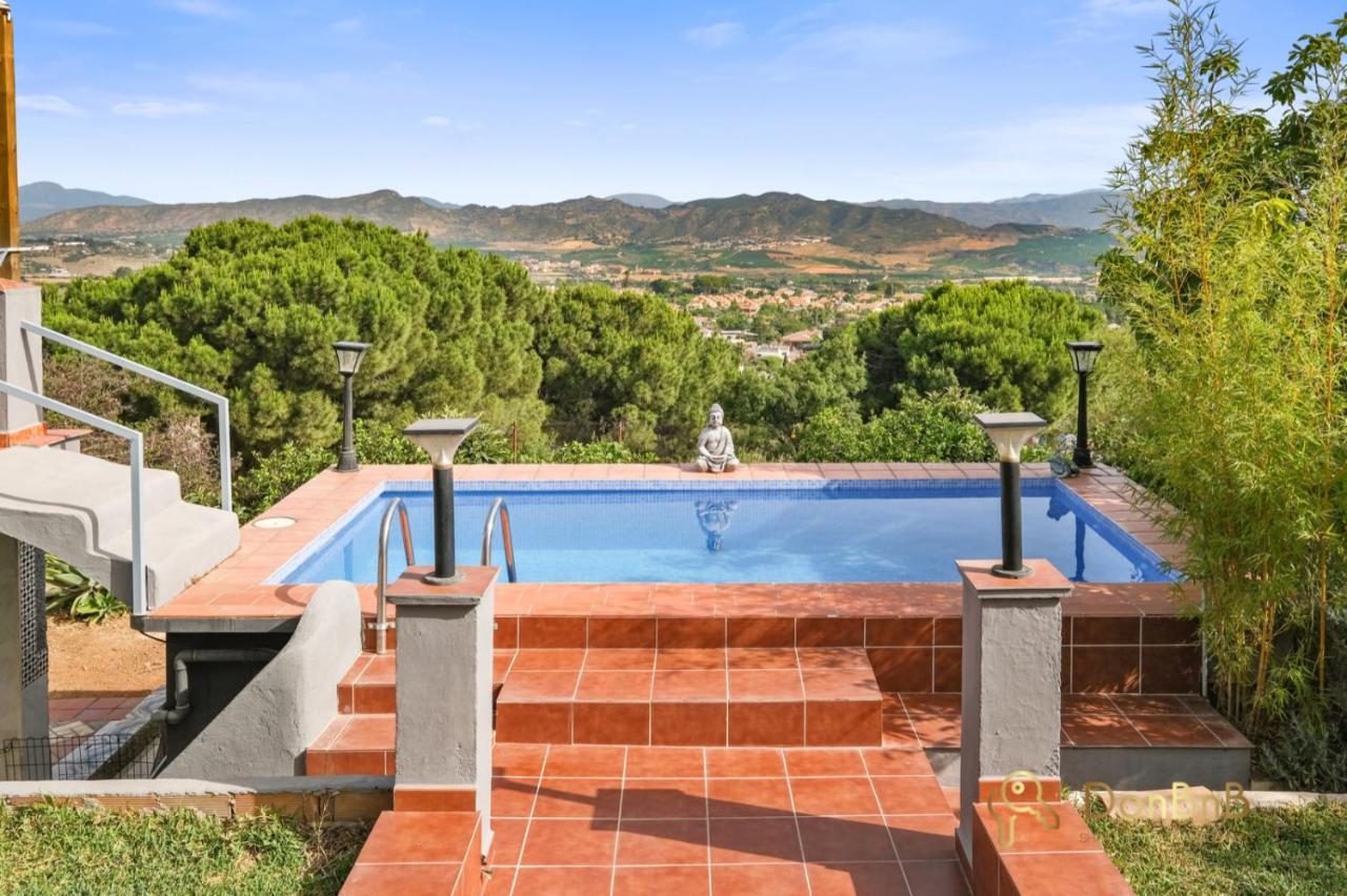 Casa De 2 Dormitorios Con Piscina Privada Y Desayuno Incluido En Alhaurin Альхаурин-де-ла-Торре Экстерьер фото