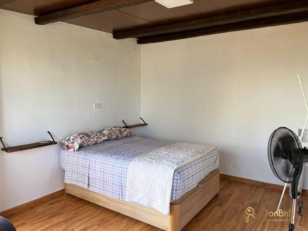 Casa De 2 Dormitorios Con Piscina Privada Y Desayuno Incluido En Alhaurin Альхаурин-де-ла-Торре Экстерьер фото